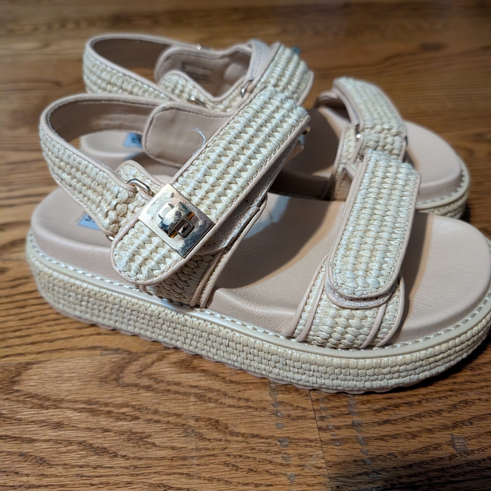 Steve Madden Bigmona Natural Raffia Platform Sandals - Size